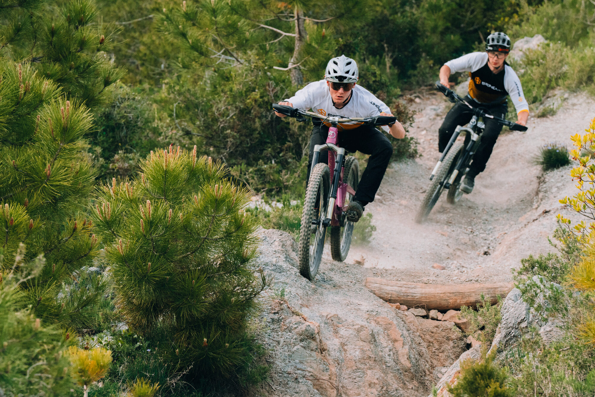 Mountain bikers with the Nock V3 handguard installed.