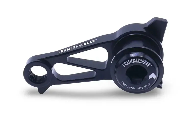 Framesandgear DM DB Der. Hanger for UDH Systems w/ Shimano Shifting Black Silver-1