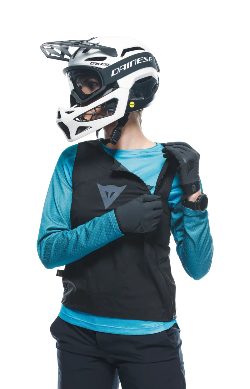 Dainese HGC Womens Hybrid MTB Cycling Gilet Vest Tap Shoe Black - Small-3