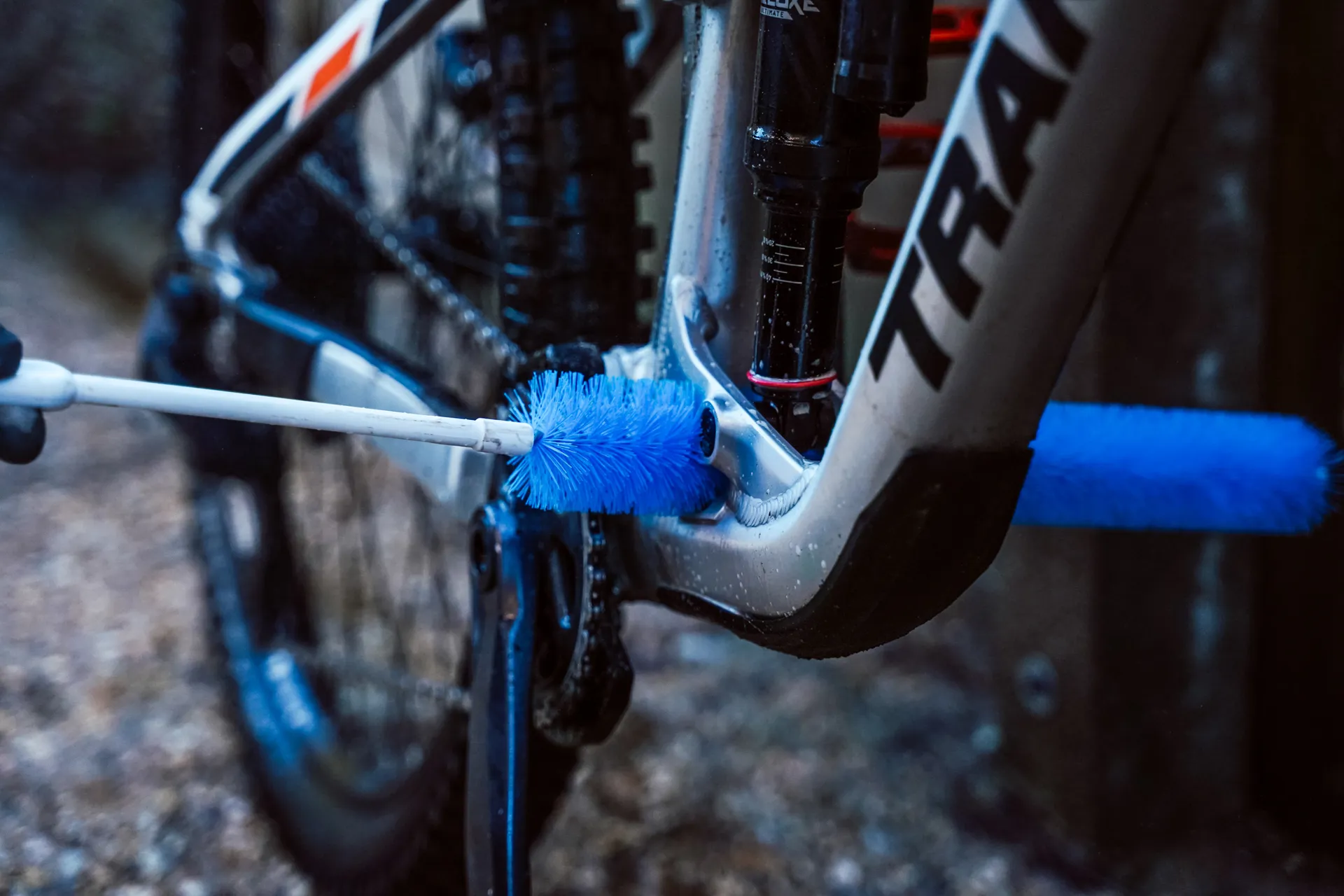 Morgan Blue Quick and Clean Bicycle Cleaning Brush