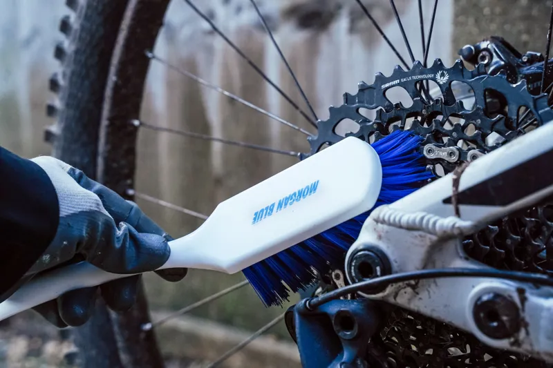 Morgan Blue Cassette/Drivetrain Cleaning Brush-1
