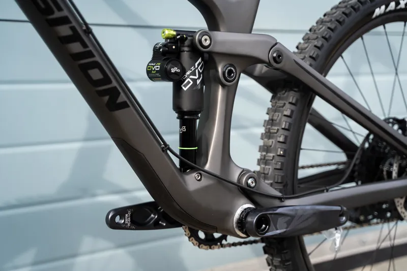 Transition Sentinel Carbon 2023 Large GX Black Powder Ex-Display-8