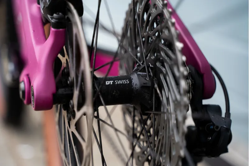 Transition Smuggler Carbon 2023 Medium GX Orchid Ex-Demo-6