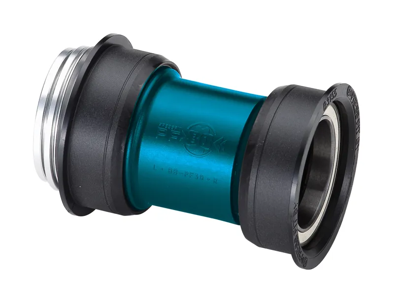 BBB BottomPress PF30 MTB Bottom Bracket 68/73mm Black Blue BBO-05