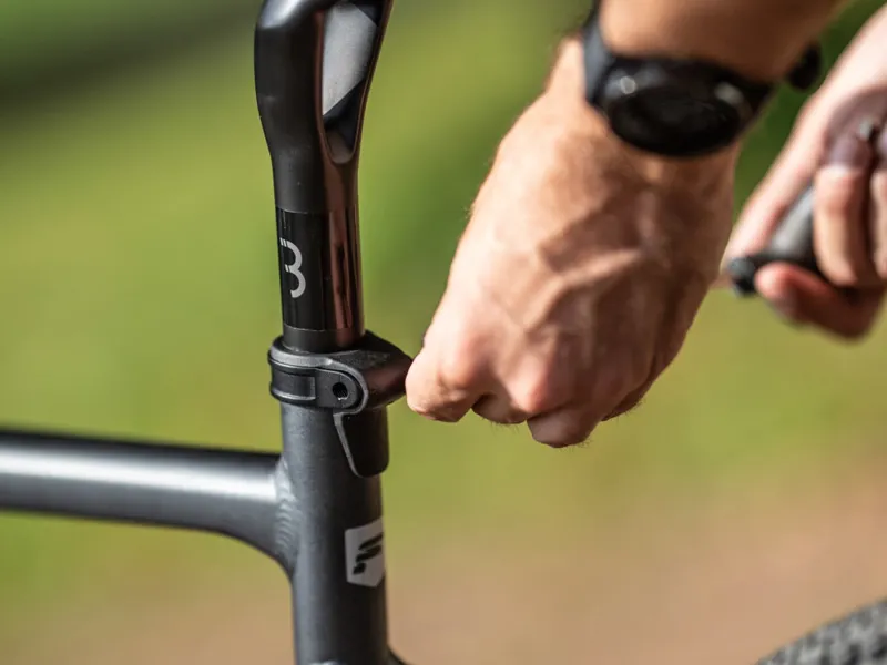 BBB CollarClamp Screw-on Seat Clamp 31.8mm BSP-88-6