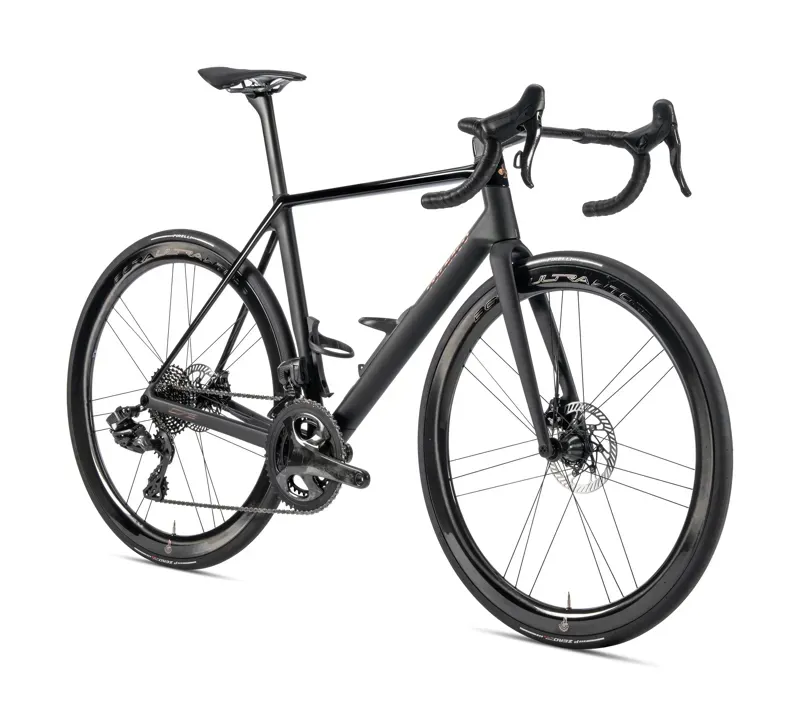 Colnago C72 Disc 2026 Carbon Road Race Bike Dura Ace Di2 ENVE 4.5 SES HFBK-1