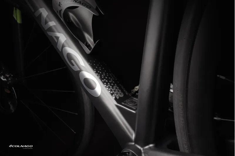 Colnago E64 Disc Complete Ebike Ultegra Black Grey Green-8