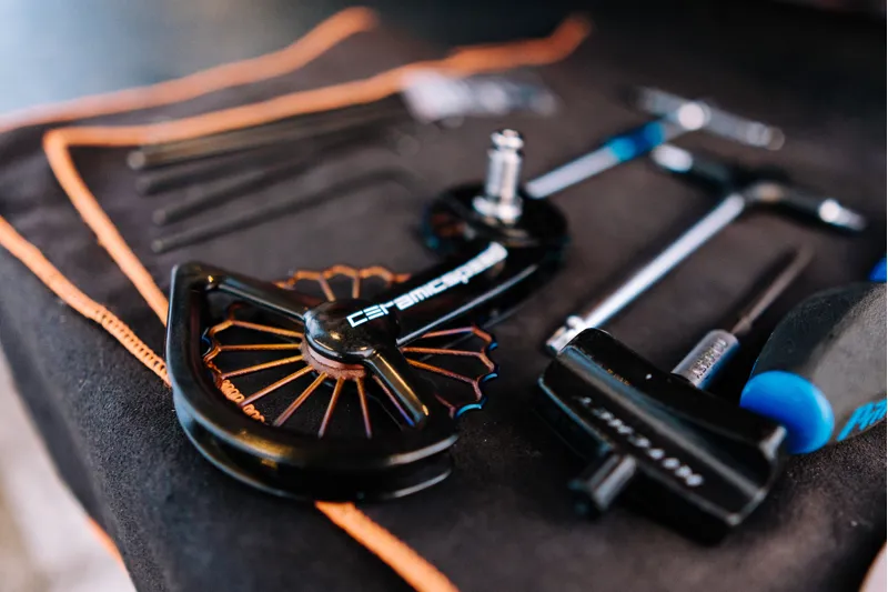 CeramicSpeed OSPW 3D Hollow Titanium Coated Oil Slick SRAM AXS XPLR-5