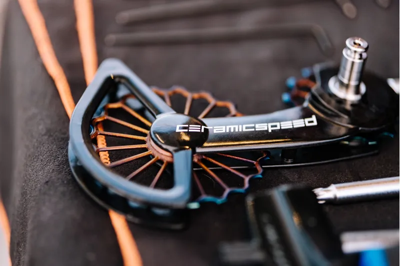 CeramicSpeed OSPW 3D Hollow Titanium Coated Oil Slick Shimano 9250/8150-7