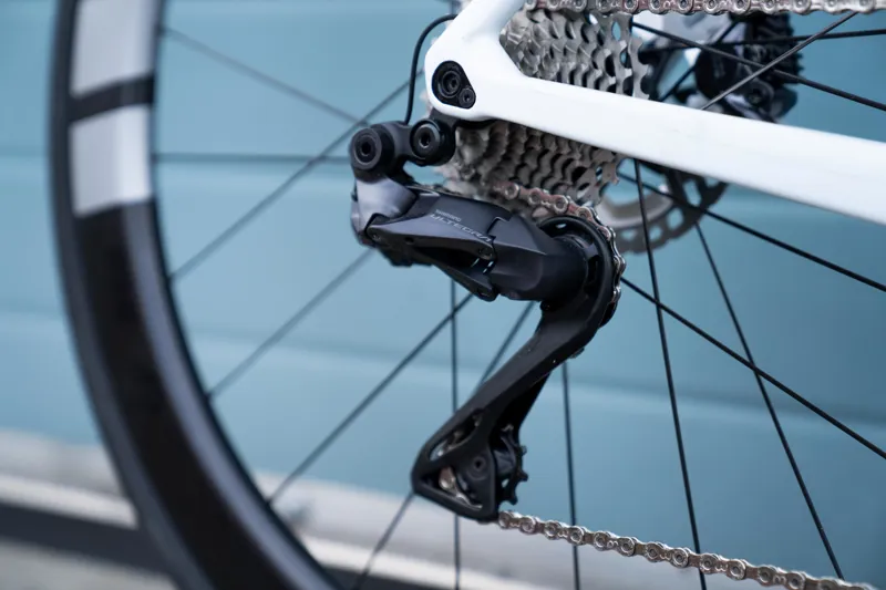 Colnago V3 Carbon Road Bike White/Black Classified Powershift Ex-Demo Size 50s-10