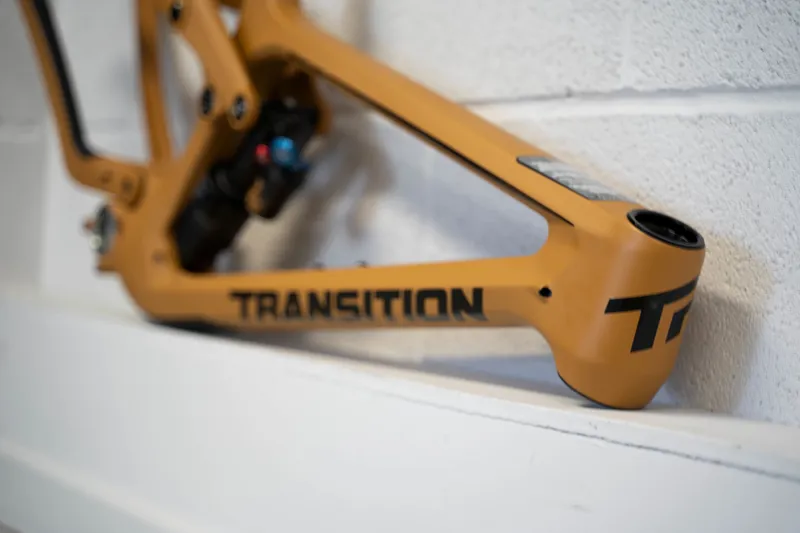 Transition Sentinel Carbon Frame Loam Gold Medium - New without box
