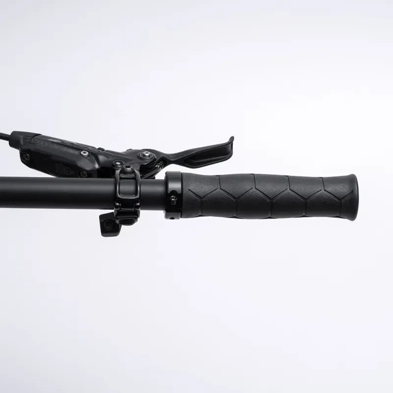 Fabric Semi Ergo Silicone Lock On MTB Handlebar Grips Black FHG-03-2