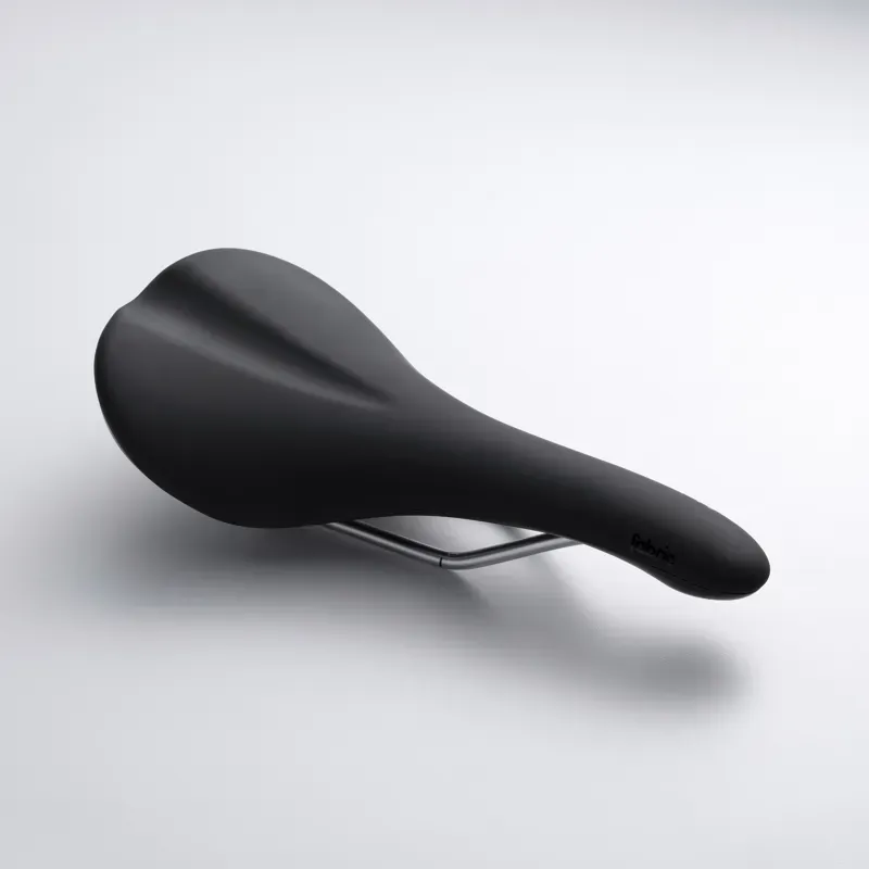 Fabric Scoop Sport Shallow Road Bike Saddle with CroMo Rails Black FSD-12-1