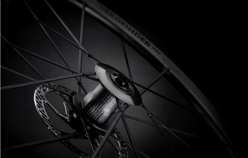 Lightweight Wheels Pfadfinder Evo Disc Carbon Gravel Wheelset Tubeless Ready-5