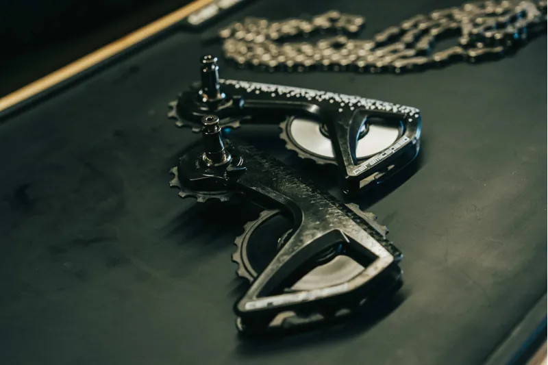 CeramicSpeed OSPW RS Alpha Disc Shimano 9250/1850 Pulley Wheels Argent Special Edition Silver-4