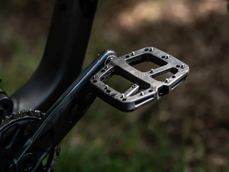 BBB Decoder MTB Flat Pedals Black BPD-37-7