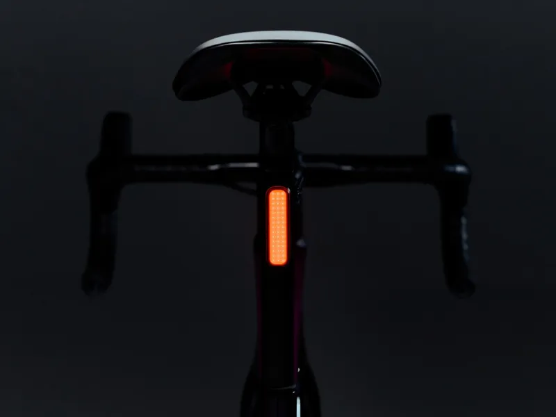 BBB Signal 80 Rear USB LED Cycle Light BLS-255-12