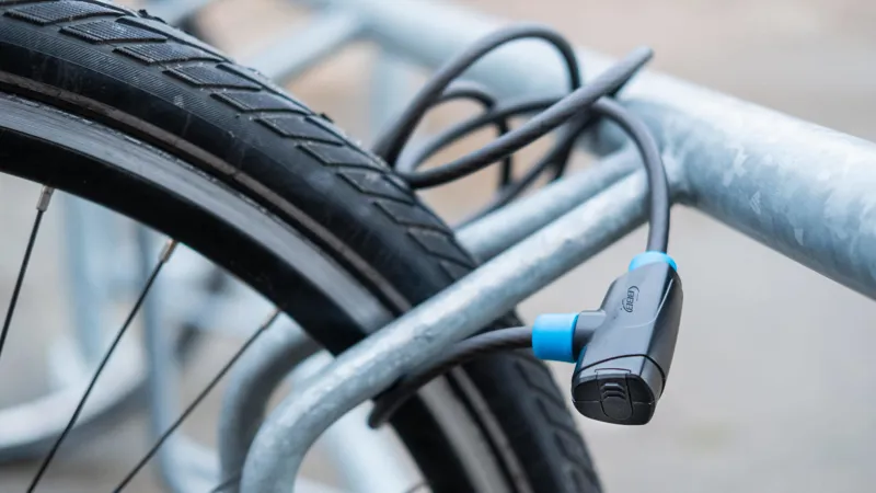 BBB PowerSafe Cycle Lock 12 x 1500mm Black BBL-31-1