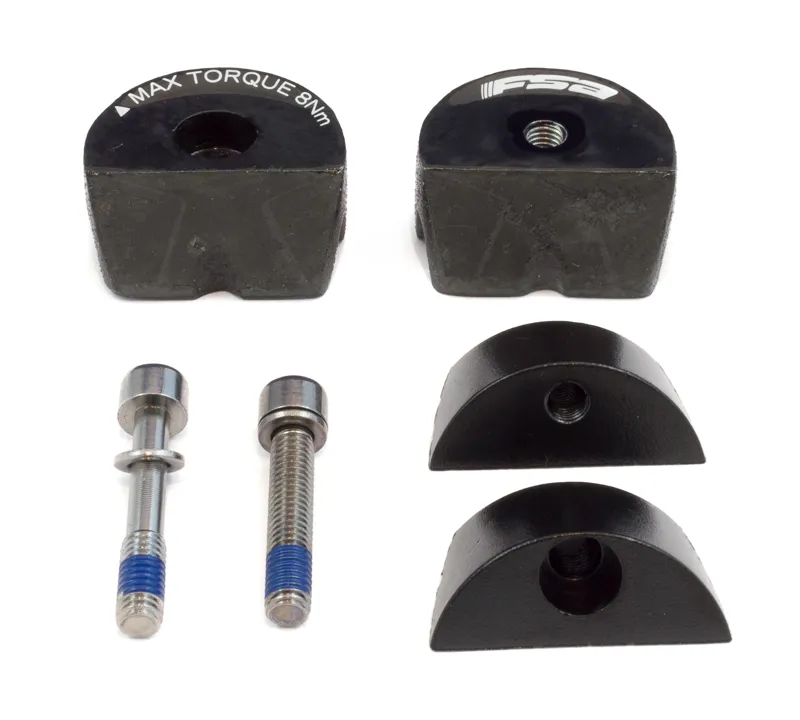 FSA Seatpost Top Clamp Assembly For Monolink in Black