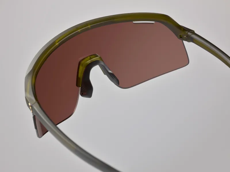 BBB Valor Flux Cycling Sport Glasses Flux Red MLC Lens Black BSG-81-7