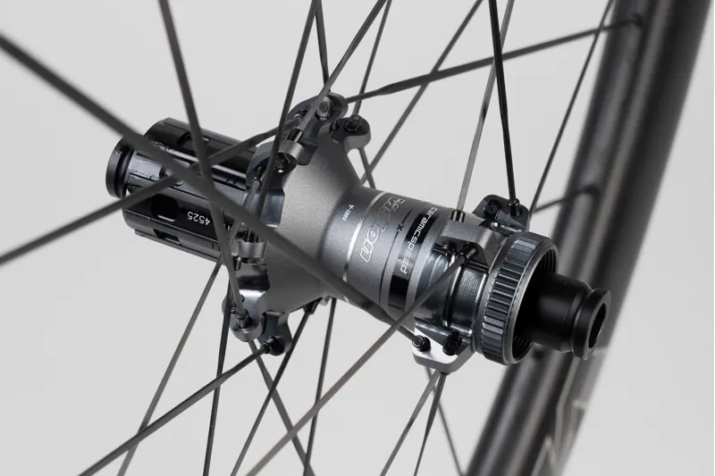 Vision Metron 60 RS SL Disc CeramicSpeed Edition Carbon Road Wheelset tubeless ready-3