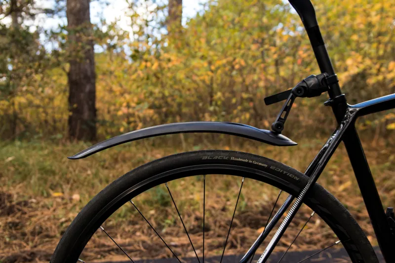 BBB RoadCatcher II Rear Fender/Mud Guard Road/Hybdid Bikes BFD-04-2