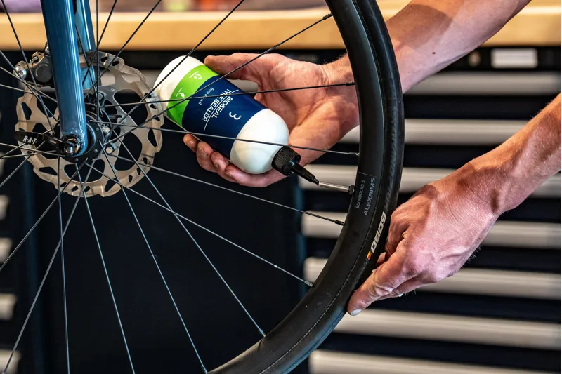 BBB BioSeal Latex Tubeless Tyre Sealant 500ml BTI-181-6