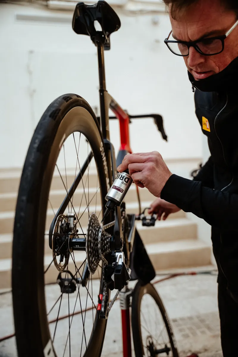 CeramicSpeed UFO Drip All Conditions Liquid Wax Eco Friendly Chain Treatment-1