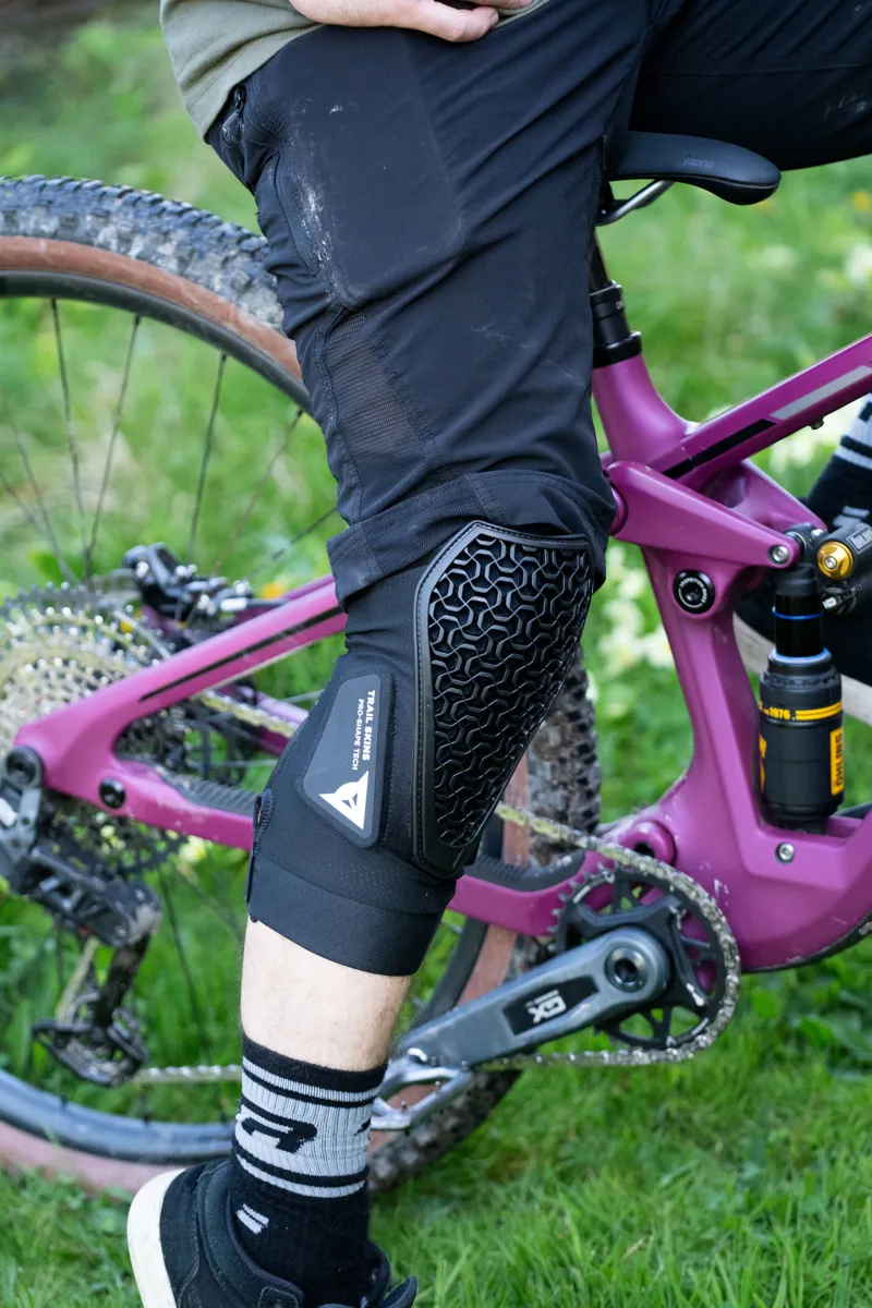 Dainese Trail Skins Pro Mountain Bike Knee Pads Pair-2