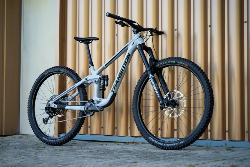 Transition Spire Alloy Medium NX Hint Of Blue Ex-Demo