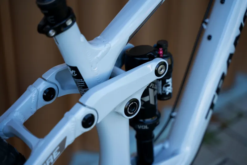 Transition Spire Alloy Medium NX Hint Of Blue Ex-Demo-6