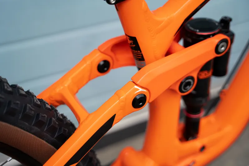 Transition Spire Alloy 2023 Medium GX Factory Orange - Ex-Team-9