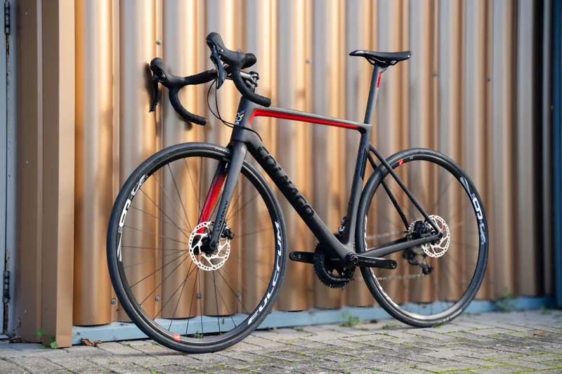 Colnago V3 105 Mechanical Black Red Ex-Demo Size 52S-2