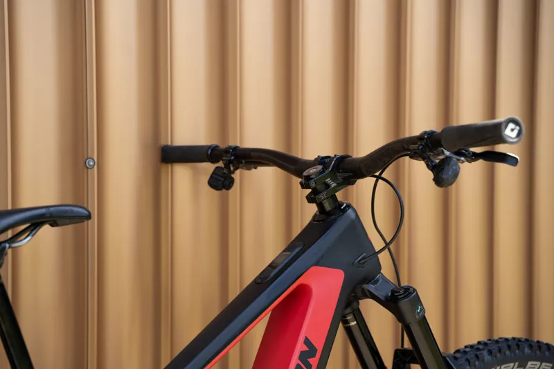Transition Repeater PT Powertrain Carbon Medium GX AXS Bonfire Red e-Bike-12