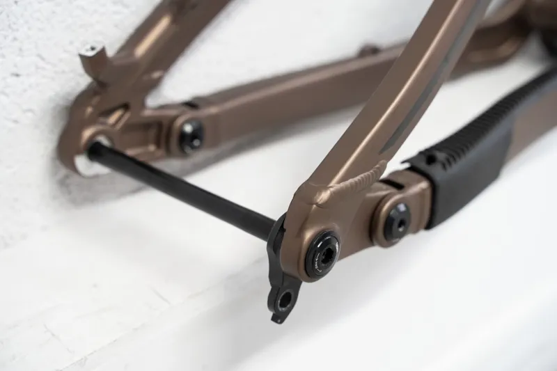 Transition Smuggler Alloy M Frame Espresso - New Open Box Item-3