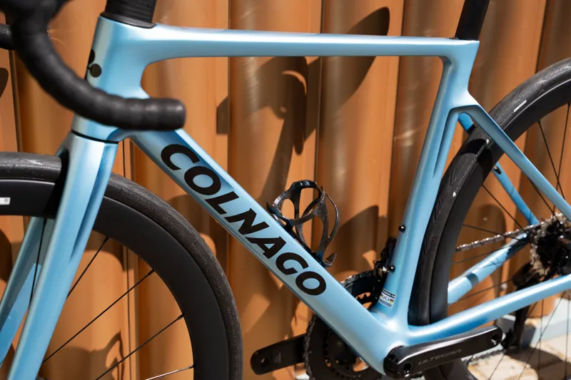 Colnago V4 Disc 2025 Complete Road Bike SC45 Wheels Ultegra Di2 12s-13
