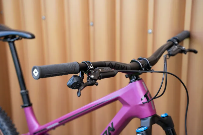 Transition Smuggler Carbon MTB Complete Bike GX AXS Orchid-EX-DEMO - Large-8