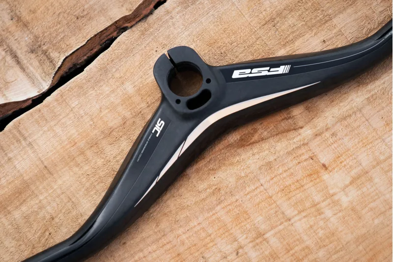 FSA KFX Carbon Integrated MTB Bar SiC ICR 780mm-5