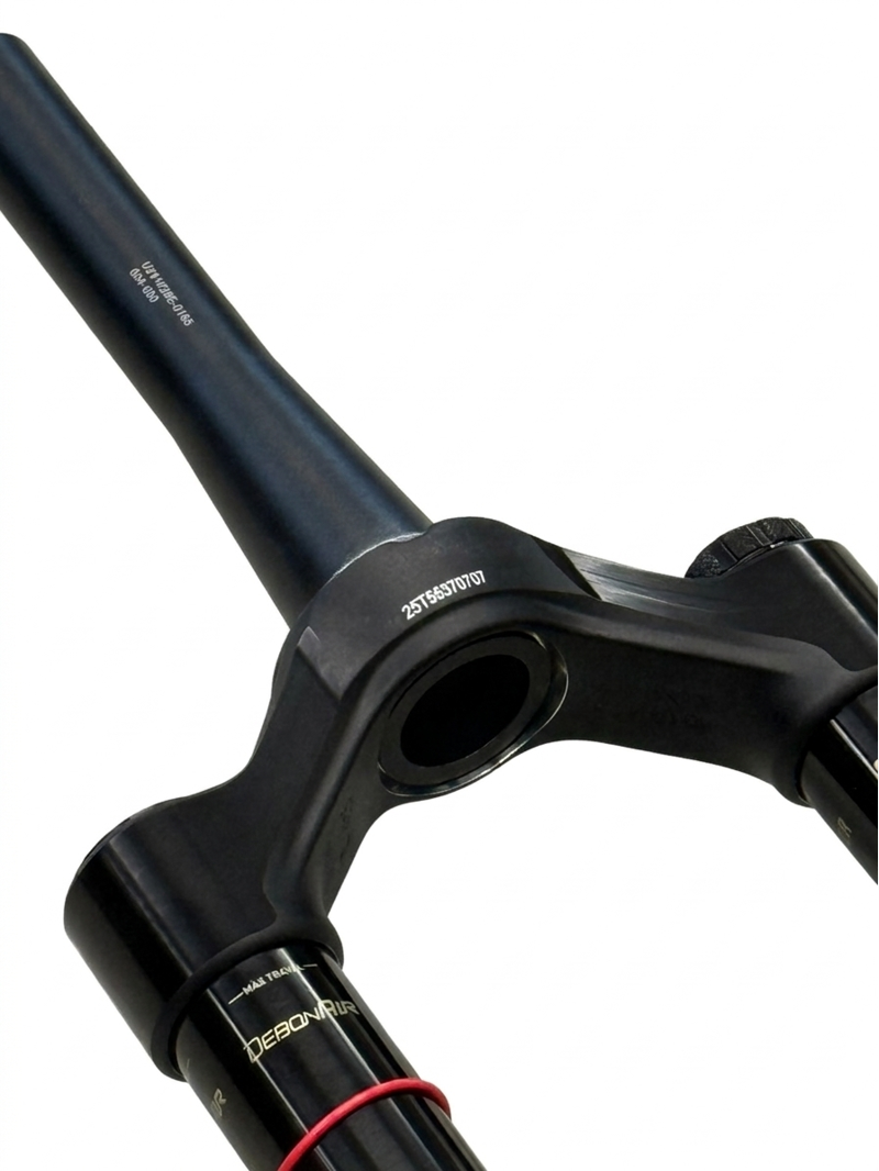 RockShox ZEB Ultimate -  Charger 3.1 RC2 DebonAir Boost Forks - 29-2