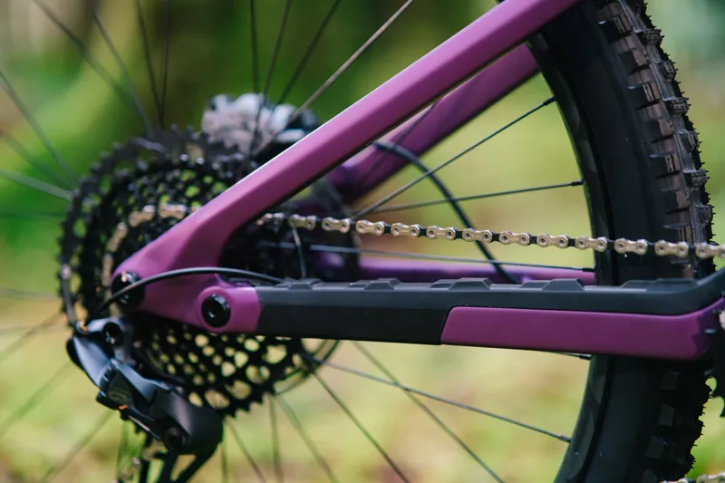 Transition Sentinel V3 Carbon MTB Complete Bike XT Deep Purple-4