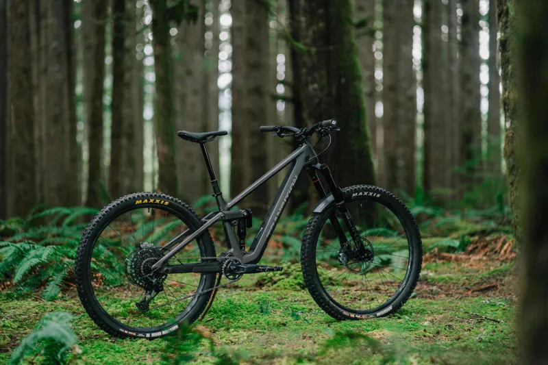 Transition Sentinel V3 Carbon MTB Complete Bike XT Di2 Graphite Grey-4