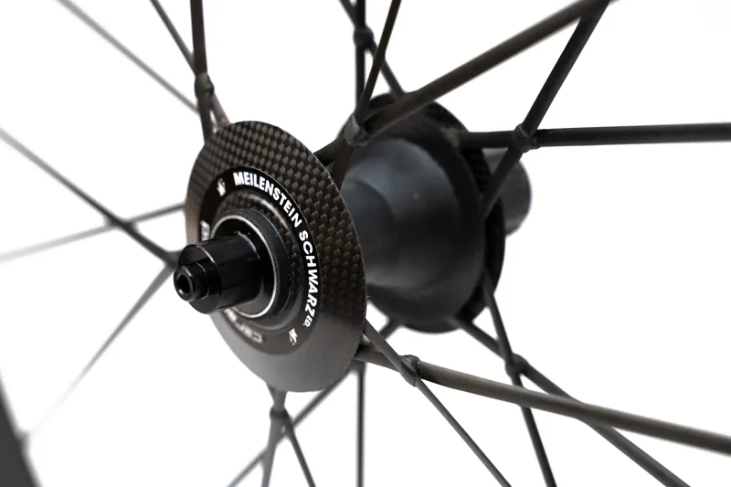 Lightweight Wheels Meilenstein 24 Evo Rim Brake Road Carbon Wheelset Schwartz Ed shima 11/12-4