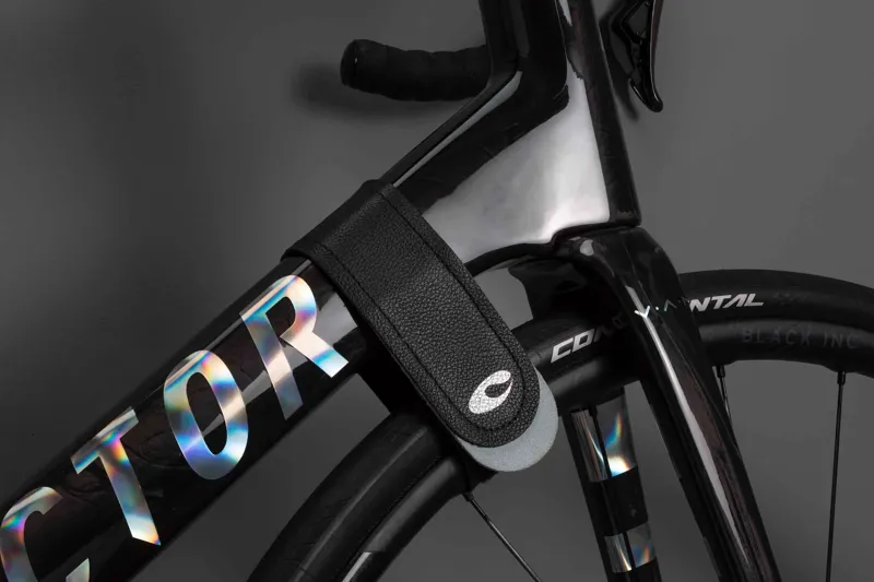 Cactus Tongue NOBBLE WOBBLE Cycle Wheel Storage Strap -2