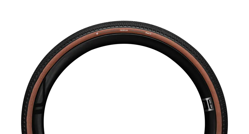 Hutchinson Touareg Race Gravel/Adventure Bike Tyre Tan Wall 700 x-2