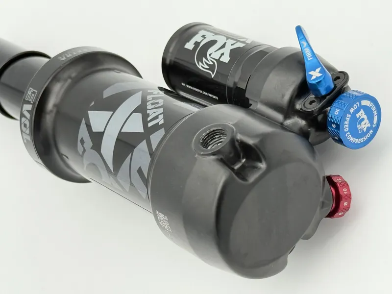 Fox 2023 Performance Elite Series Float X Shock - 205 x 65 Trunnion Mount-2