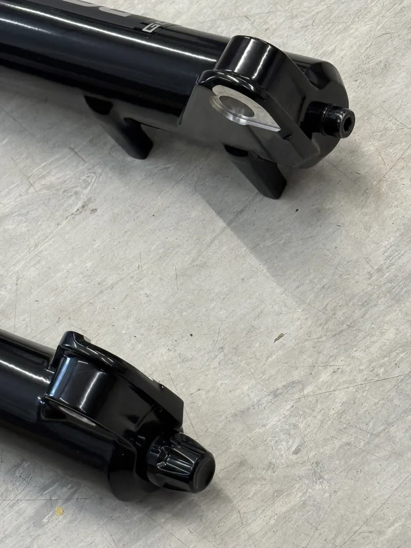 RockShox Domain Gold - 160mm - 29 -  44mm Offset Fork - Steerer cut to 183mm - Unused fork removed from a brand new bike-3