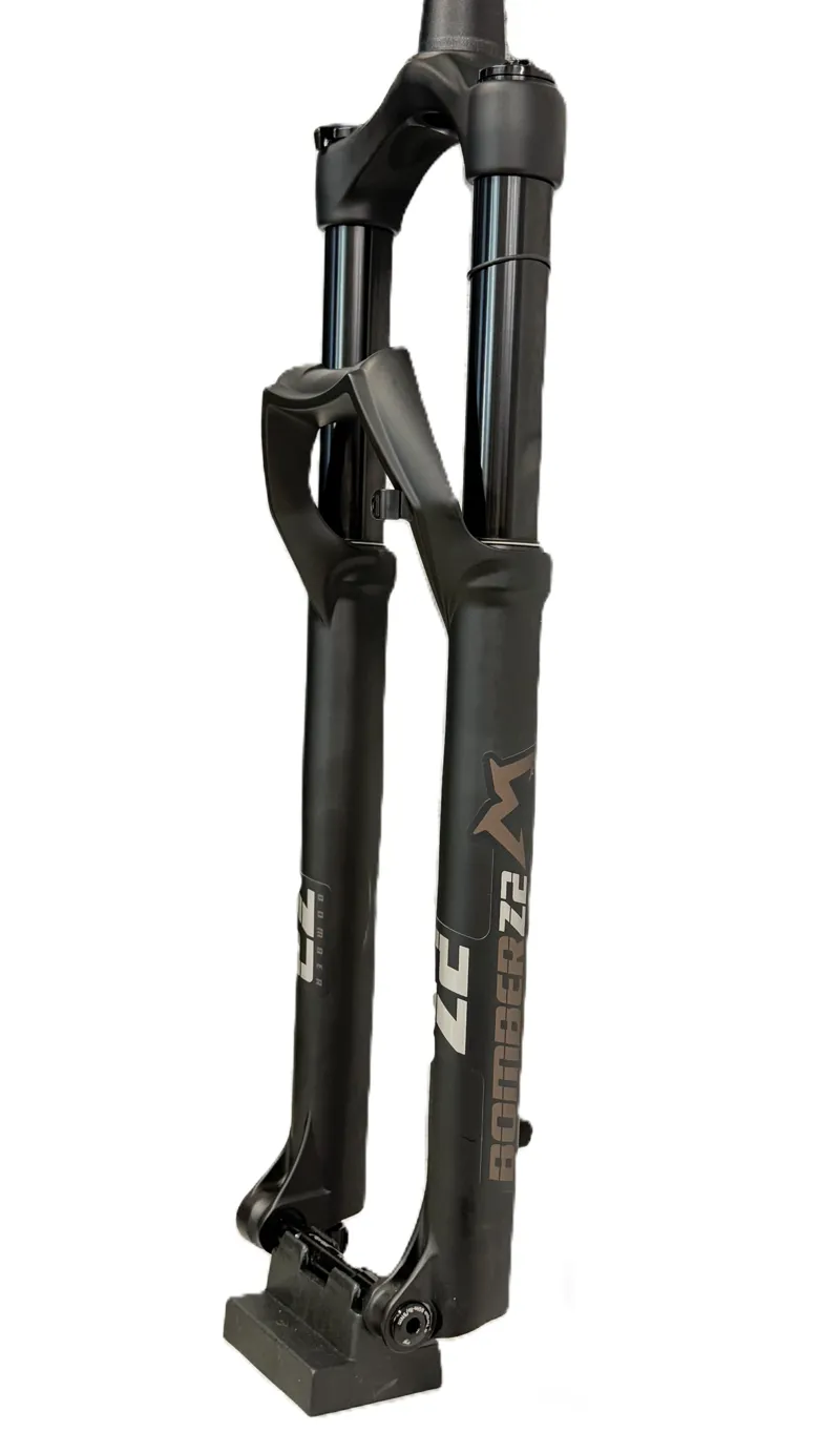 Marzocchi Bomber Z2 series 34 - 29 140mm - Rail suspension fork - 179mm steerer-1