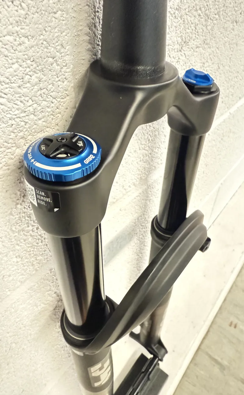 Fox Performance Elite Series 34 Float 29 140mm Grip 2 Suspension Fork - 173mm steerer-3