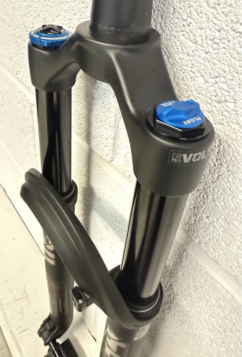 Fox Performance Elite Series 34 Float 29 140mm Grip 2 Suspension Fork - 173mm steerer-4