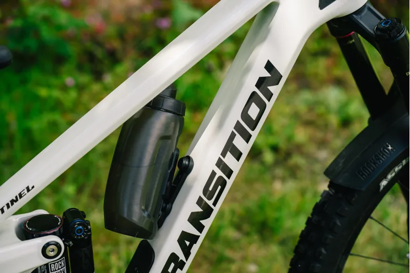 Transition Sentinel V3 Carbon MTB Complete Bike XT Glacier White-2